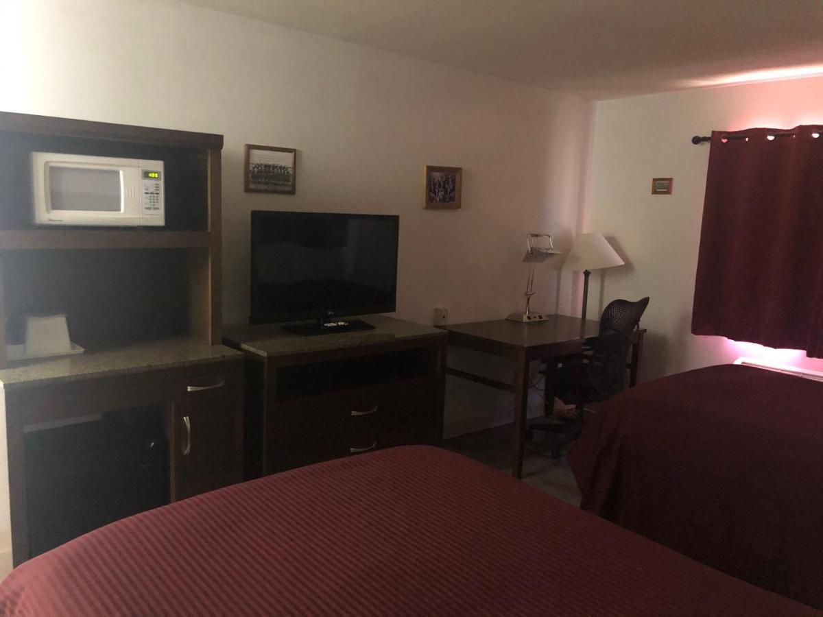 Simple Rewards Inn Shelbina Exterior foto
